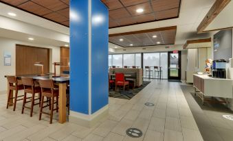 Holiday Inn Express & Suites Troy