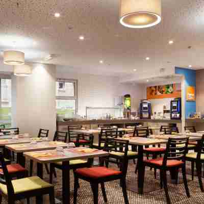 Holiday Inn Express Amiens Dining/Meeting Rooms