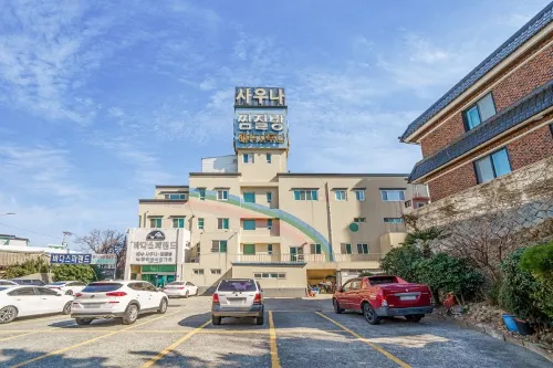 Goheung Sea Hot Spring Sea Spaland Pension Hotels in Goheung-gun
