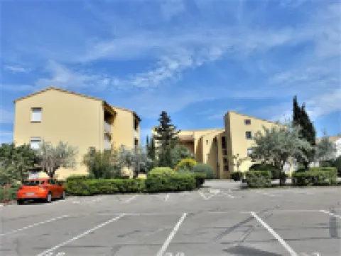 Les Genets Hotels in Fleury