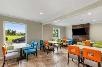 Days Inn by Wyndham Savannah Gateway I-95 - 2-Star