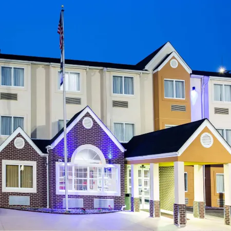 Microtel Inn & Suites by Wyndham Charleston WV