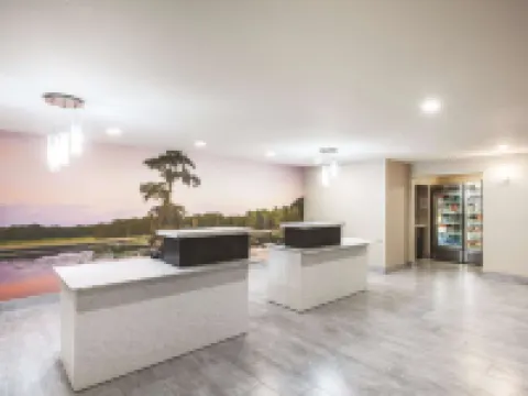 La Quinta Inn & Suites by Wyndham Walker - Denham Springs Hotels in Walker
