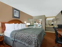 Days Inn by Wyndham Maumee/Toledo Hotels in Maumee