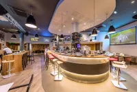 Ramada Hotel & Suites by Wyndham Noumea - Quầy bar