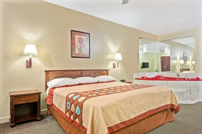 Super 8 by Wyndham St. Louis Airport Hotels in Woodson Terrace