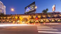 Best Western Plus Sunset Plaza Hotel Отели в г. Западный Голливуд