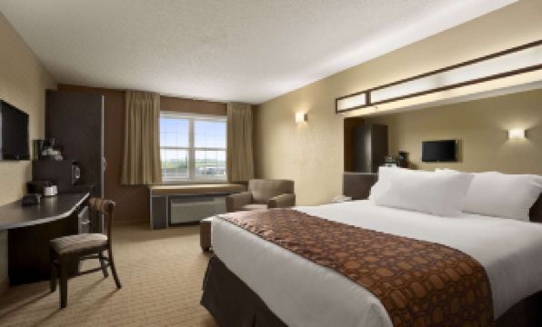 Microtel Inn & Suites by Wyndham Mineral Wells/Parkersburg