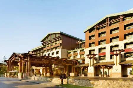 Disney's Grand Californian Hotel & Spa Отели рядом с достопримечательностью «Rte 66»
