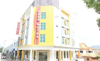 Veer Hotel