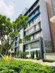 Hotel Broadway Yangon Hotell i Hlaing Township