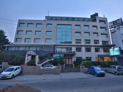 Comfort Inn Hotels in Lucknow