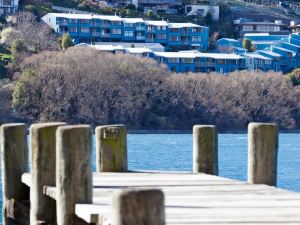 Apartments at Spinnaker Bay