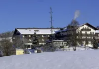 Vital & Gesundheitshotel Schuerger Hotels near St. Johannes der Täufer