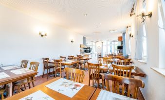 My Airport Hotel Stuttgart-Airport-Messe - Housity
