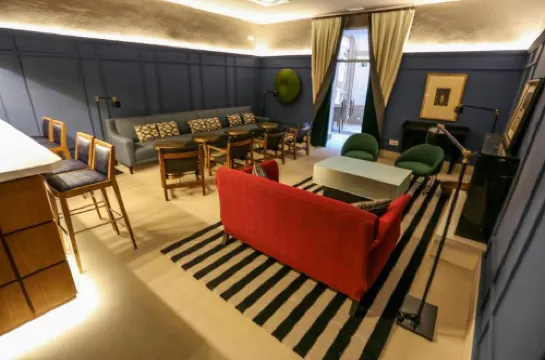 Parador de Lleida Cerca del hotel Photos