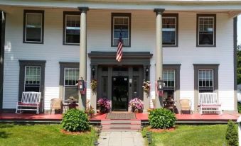 Brookside Inn at Laurens
