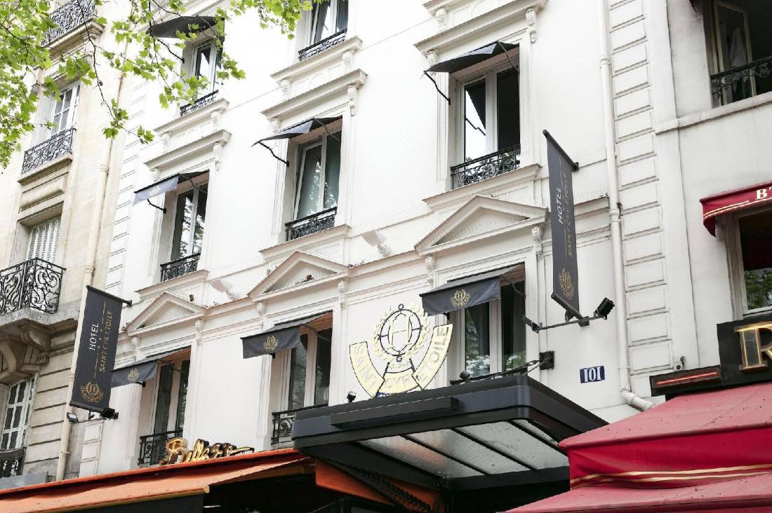 Hotel Saint Cyr Etoile-Paris Updated 2022 Room Price-Reviews & Deals |  Trip.com