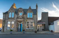 Castletown Hotel
