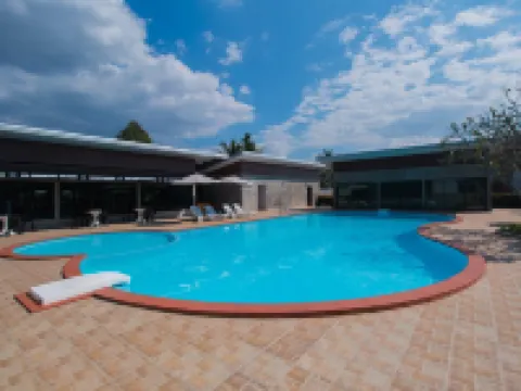 爸爸的花園 薩科特山酒店