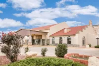 Days Inn by Wyndham Lamar Hotels in Lamar