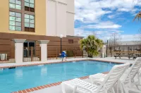 Comfort Inn & Suites Biloxi-d'Iberville Hotels in D'Iberville