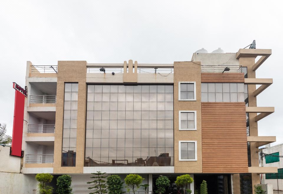 hotel overview picture