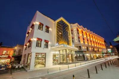 Kayhan City Hotel