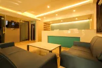 Grand Plaza Hotel