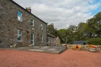 Yellow House Hotels in Otterburn