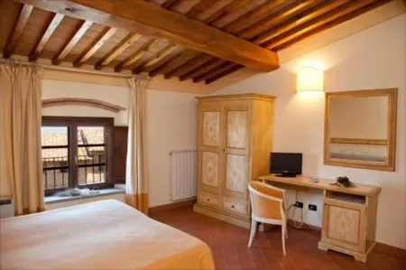 Le Vecchie Cantine Отели в г. Кьянни