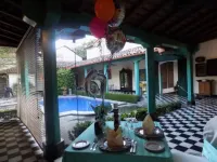 Hotel El Convento Leon Nicaragua - Pools