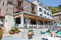 Hotel la Certosa Các khách sạn ở 
