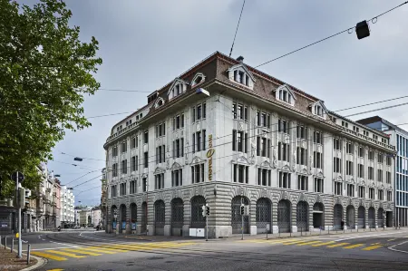 Motel One Zürich Отели рядом с достопримечательностью «Kirche Enge»