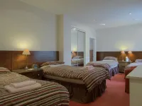Acer Lodge Guest House