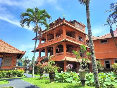 Hotel Exterior