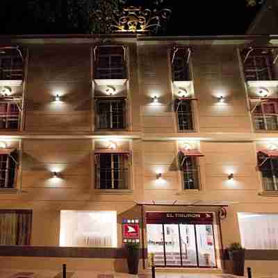 夢之月託雷莫里斯- 推薦成人 Hotel Exterior