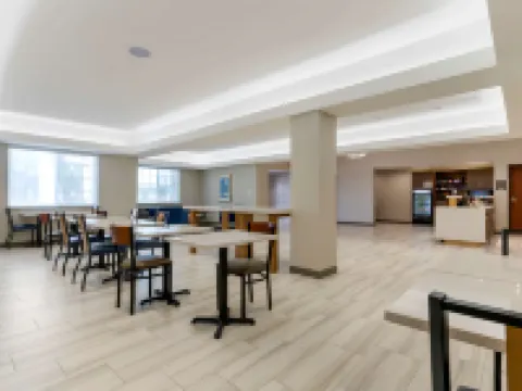 Comfort Inn & Suites Muskogee Hotels in Muskogee