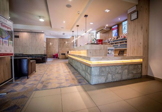 3. 호텔 디아망 우..