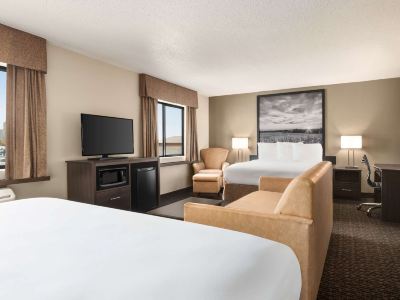 Super 8 by Wyndham Lincoln North