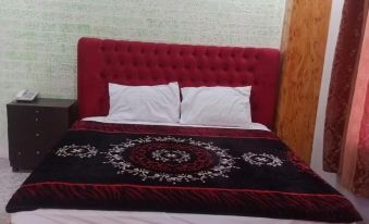 River Breeze Hotel
