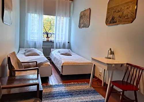 Vanhan Koulun Majatalo-Old School Guest House