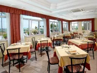 Hotel Diana