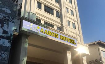 Aaron Vientiane Hotel