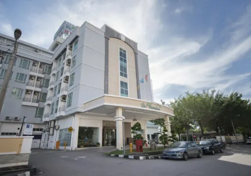 De' Garden Hotel, Butterworth Hotels in Butterworth