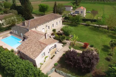 Domaine des Deux rivières - B&B Hotels in Marmande