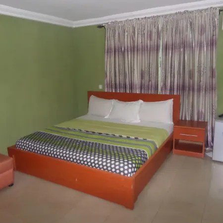 Terris Hotel and Suites