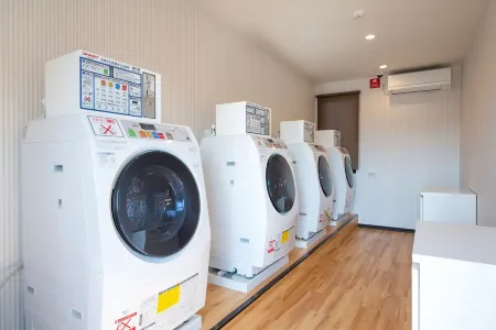 Hotel R9 the Yard Oyamayokokura Отели рядом со станцией JR Oyama station