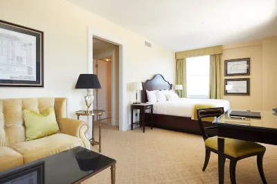 Hotel Settles Hotels near Big Spring State Park