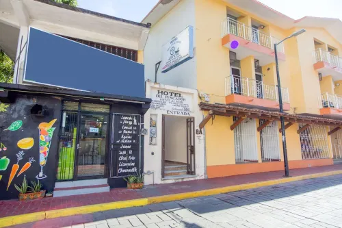 Hotel Del Pescador Hotels in Zihuatanejo